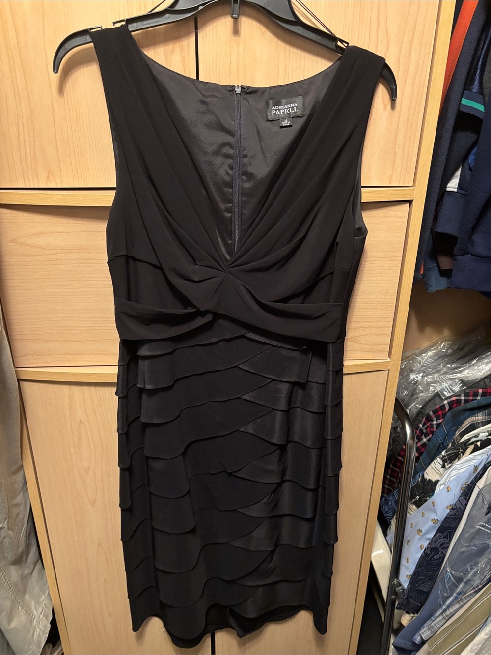 Adrianna Papell Black Sleeveless Tiered Dress